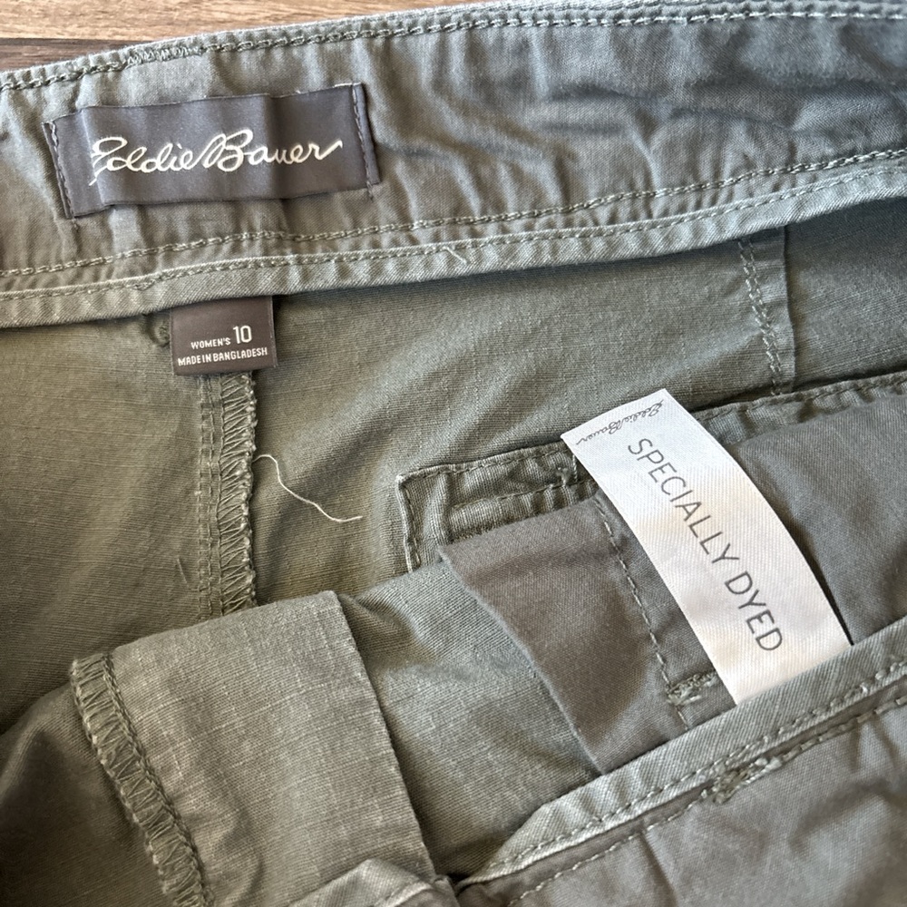 Eddie Bauer Women's shorts size 10 - Picture 6 of 7